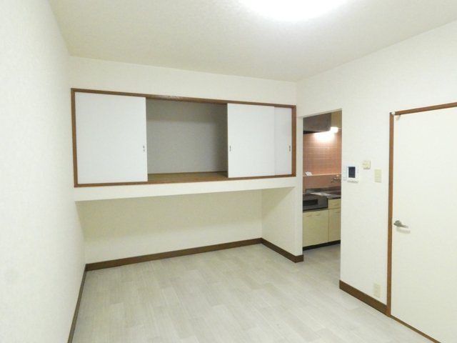 Ｇｒｅｅｎ　ｃｏｕｒｔの居間・リビング