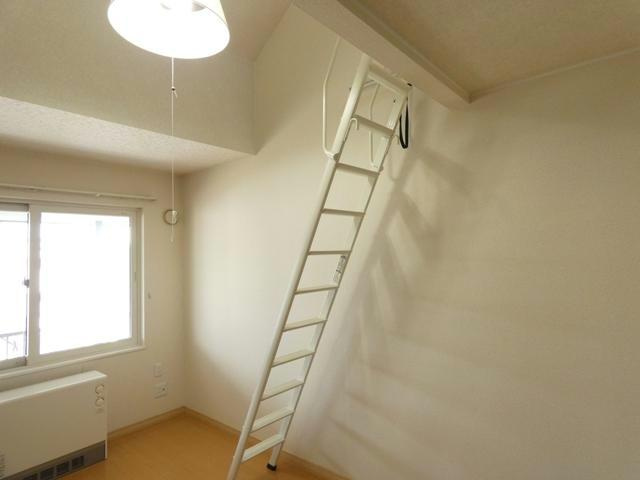 ｃｌｏｖｅｒ　ｈｏｕｓｅ（クローバーハウス）の居間・リビング