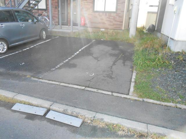 ｃｌｏｖｅｒ　ｈｏｕｓｅ（クローバーハウス）の駐車場