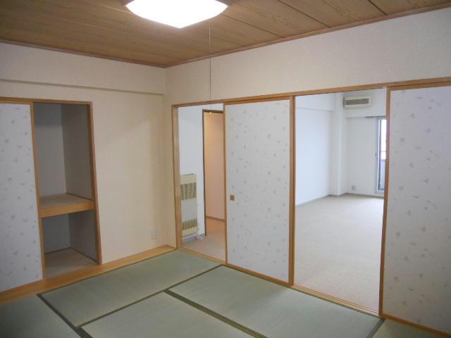 芦野マンション３号棟の居間・リビング