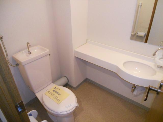 芦野マンション３号棟のトイレ