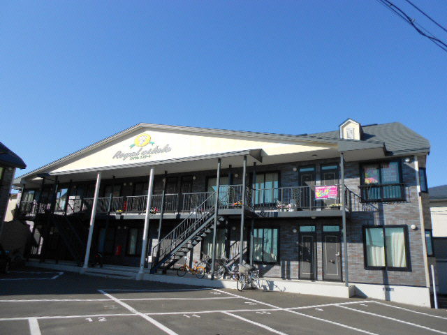 ロイヤルエステートの外観