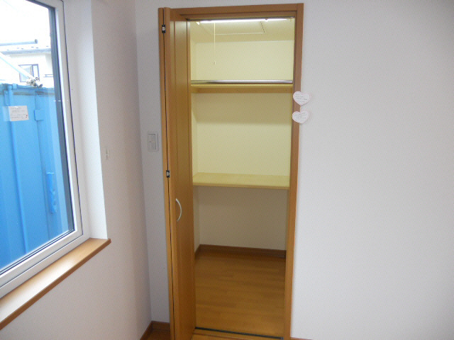 ロイヤルエステートの収納