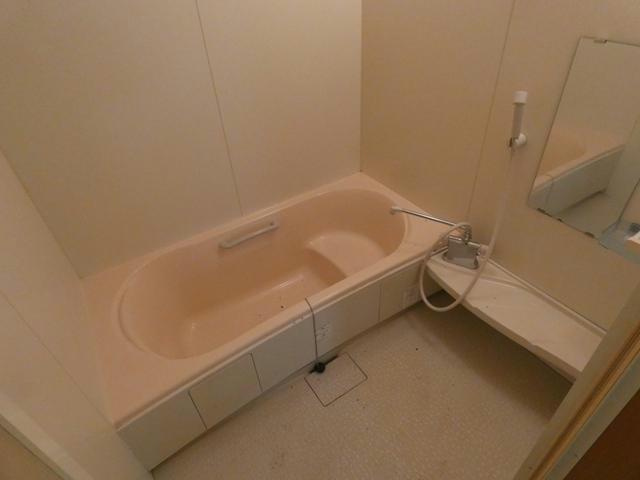 ビラ文苑７号館の浴室