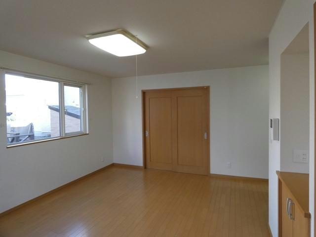 ビラ文苑７号館の居間・リビング