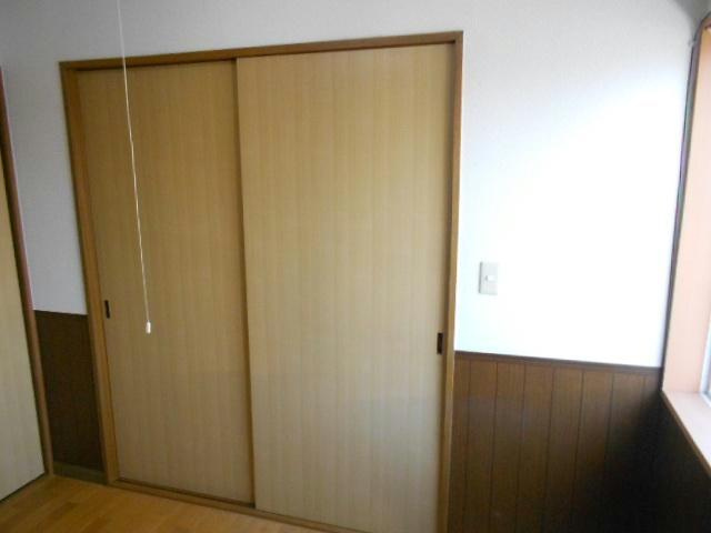 サンクスビルの居間・リビング