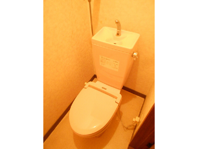 サンクスビルのトイレ