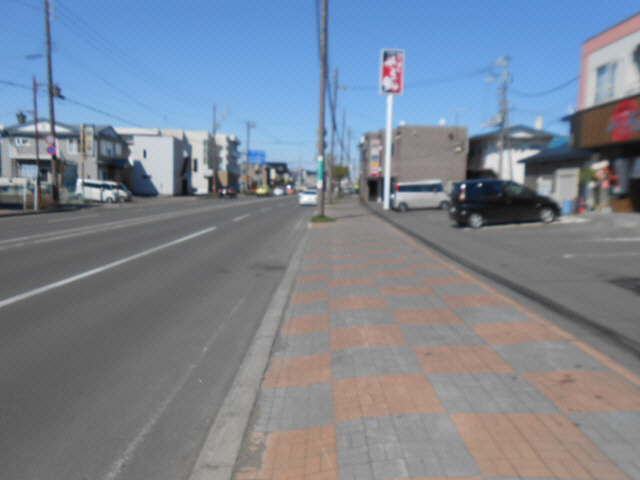 サンクスビルの周辺