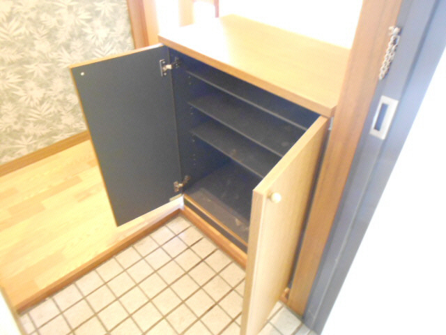 サンクスビルの収納