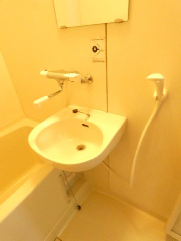 Ｍ.Ｉ.Ｃ.Ｎ ｈｏｕｓｅの洗面所