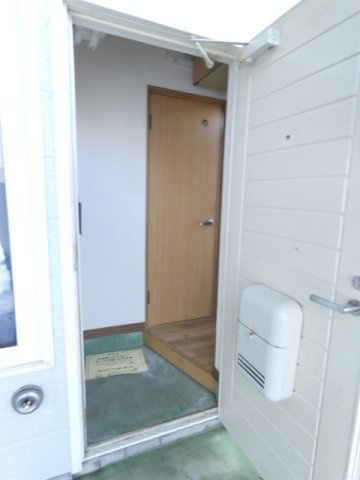 Ｍ.Ｉ.Ｃ.Ｎ ｈｏｕｓｅの玄関