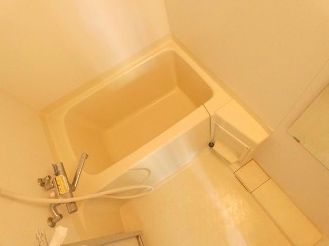 アーバンｂｙ弥生の浴室