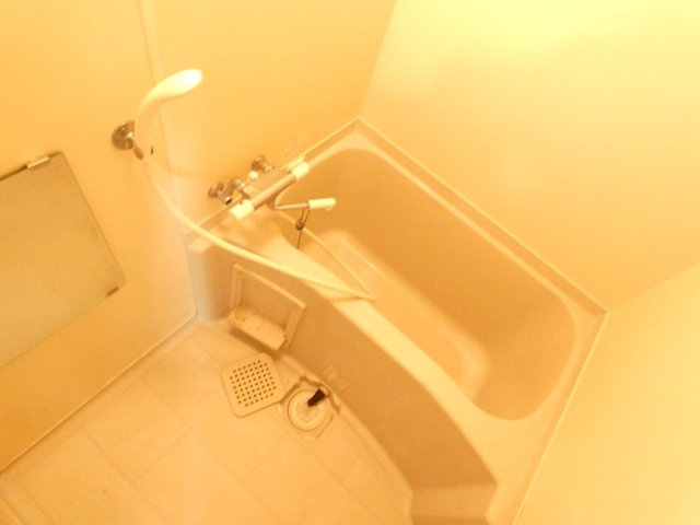 サンエイトの浴室