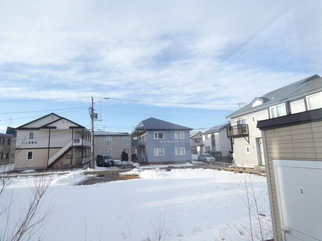 サンエイトの周辺