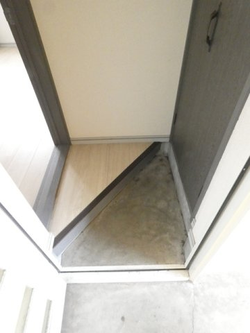 サンエイトの玄関