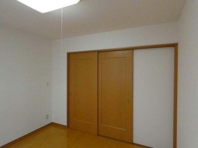 エステートｉｎアースの居間・リビング