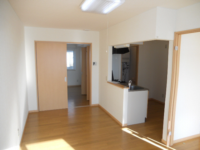 スパークルレイの居間・リビング