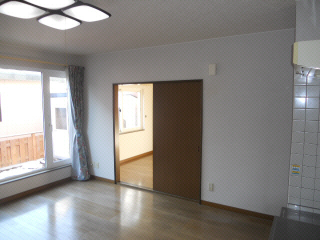 ひまわりハイツⅡの居間・リビング