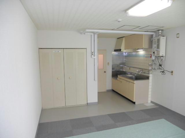 キャンパスＯＮＯ　Ｂの居間・リビング