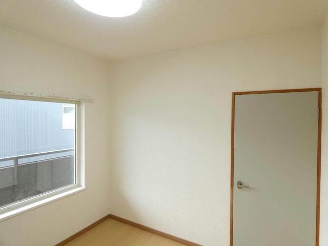 グレイヒルズＡの居間・リビング