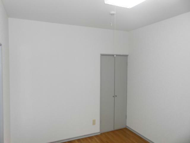 エステートインかれんとの居間・リビング