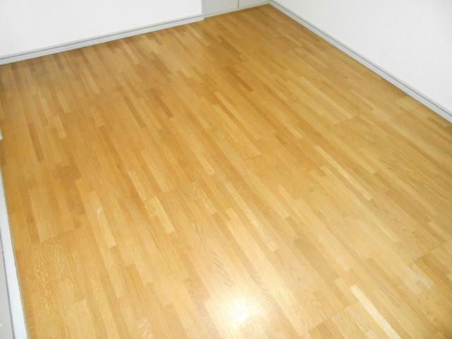 エステートインかれんとの居間・リビング