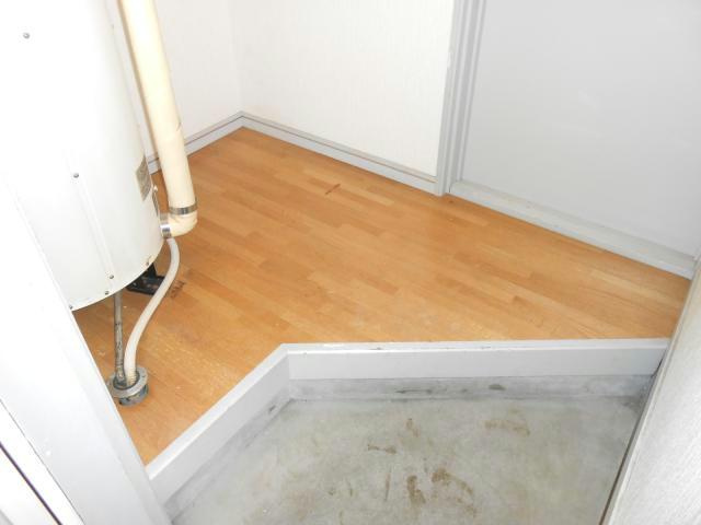 エステートインかれんとの玄関