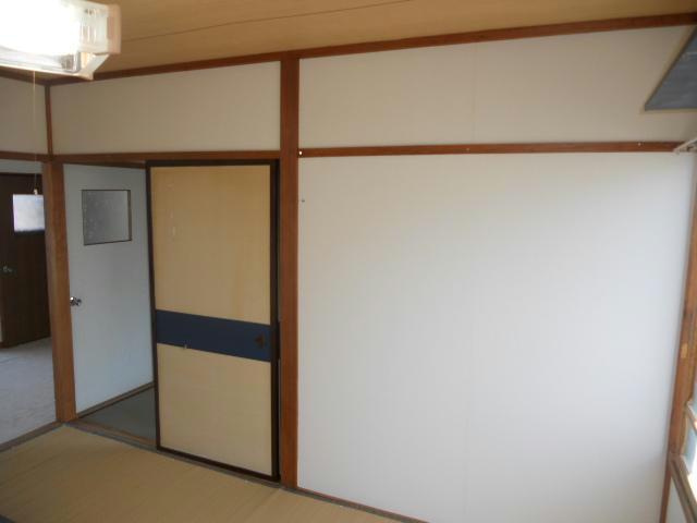 広沢ハイツの居間・リビング