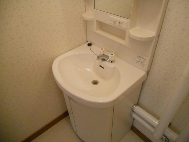 ホワイトパレスの洗面所