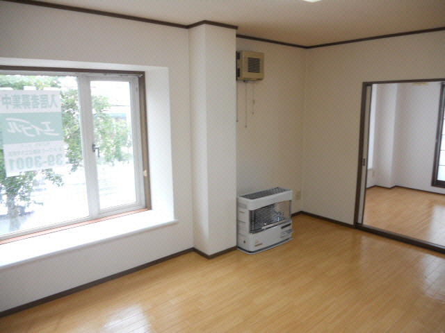 月田マンションの居間・リビング