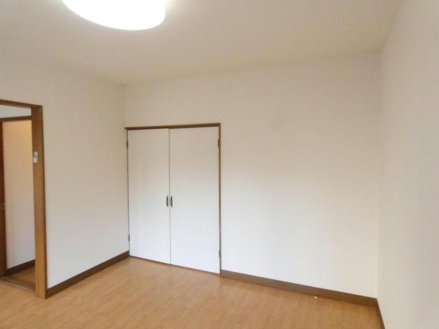 ヴィレッジ芦野の居間・リビング