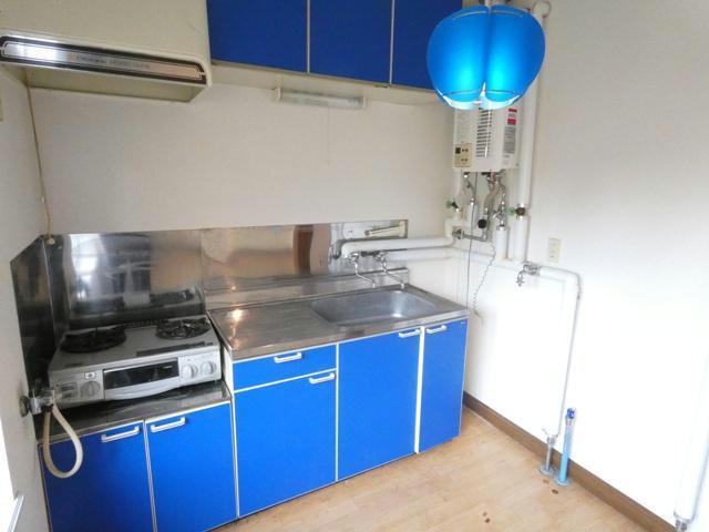 ヴィレッジ芦野の居間・リビング