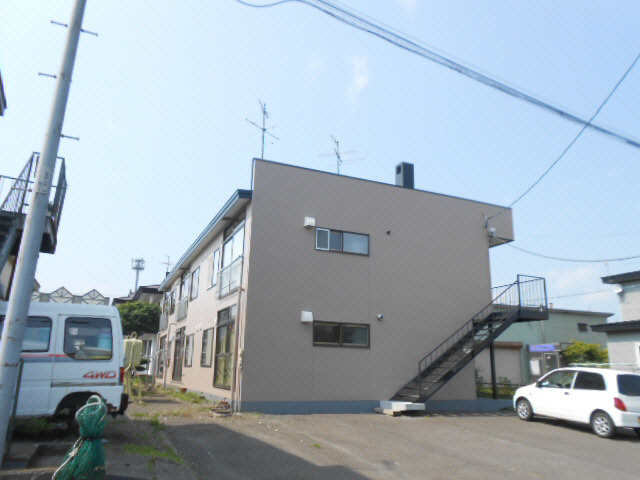 国誉ハイツの外観