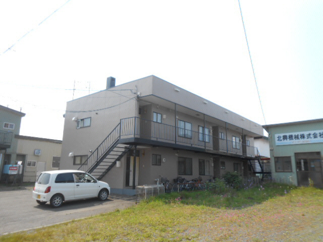 国誉ハイツの外観