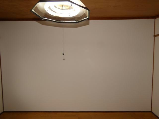 国誉ハイツの居間・リビング