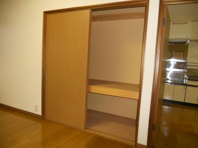 コーポサンシティの収納