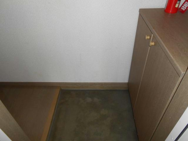 エスタミ菊地の玄関