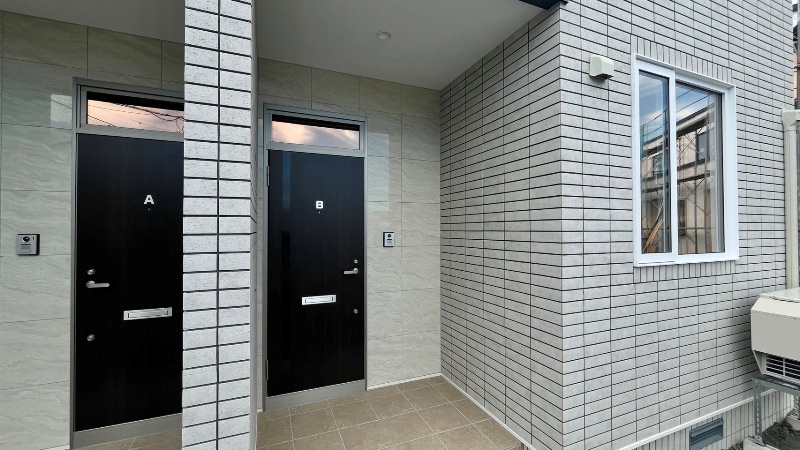 ＥＡＳＴプラザの玄関