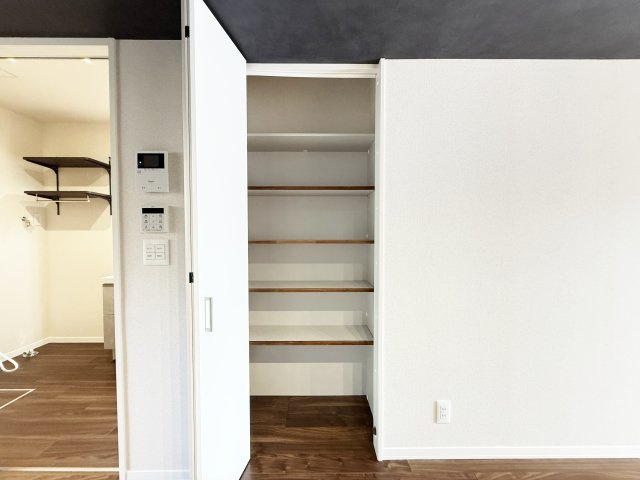 シャーメゾン サン ファルカスの収納