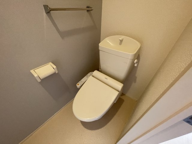 神戸市垂水区名谷町のハイツのトイレ