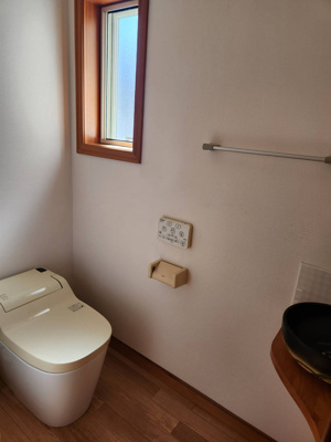 【トイレ】 | ガレージ付平屋住宅