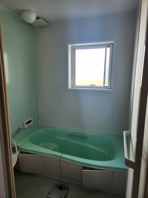 【浴室】 | ガレージ付平屋住宅