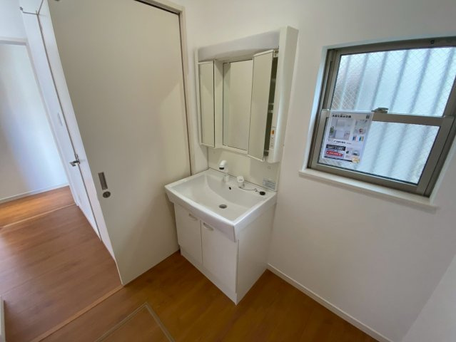 菱池町の独立洗面台|独立洗面台です