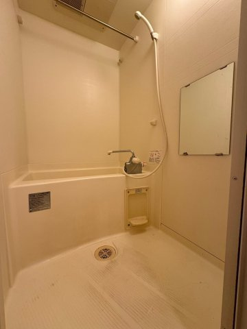 サムティ阿波座Lussoの浴室