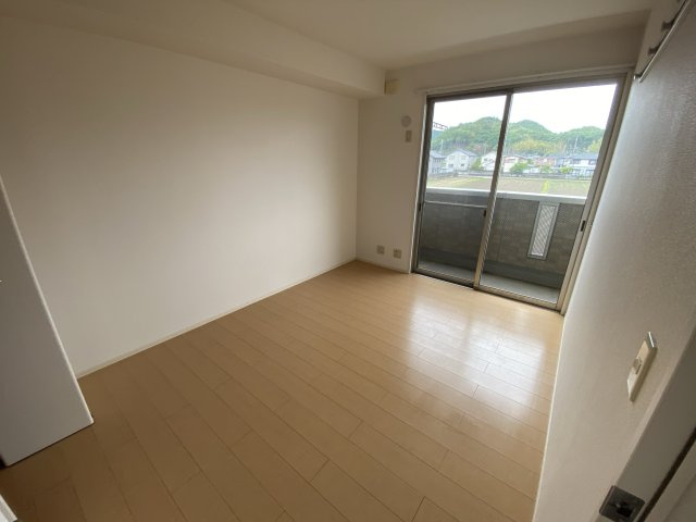 プリンシプル　Ⅲ棟の寝室