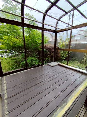 桜ヶ岡1丁目8-7借家のバルコニー