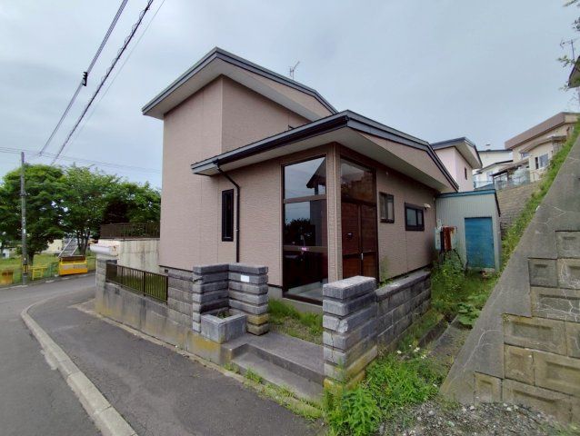 桜ヶ岡1丁目8-7借家