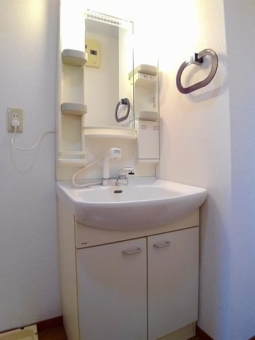 シーサイド西ノ浜Ｃ棟の洗面所