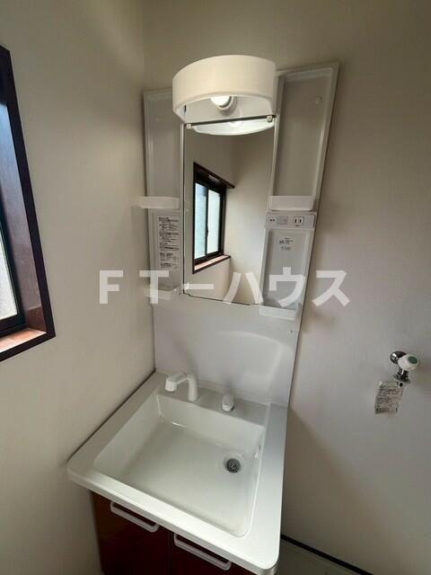 小川コーポの洗面所