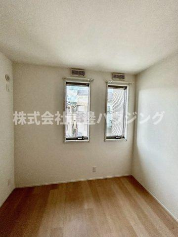 ＥＳＴＲＥＬＬＡ（エストレーラ）のその他|窓